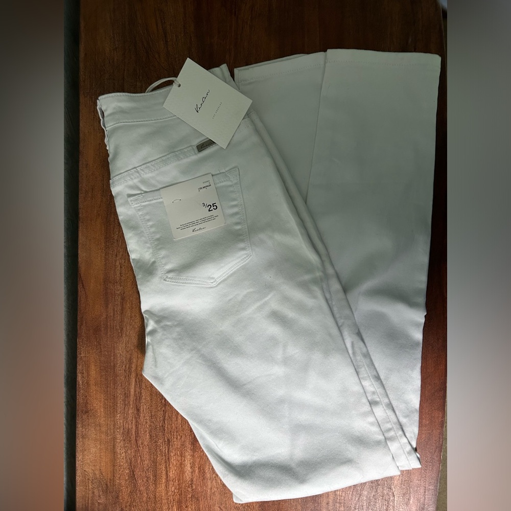 White KanCan Skinny Jeans